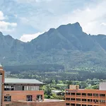 Newlands Peak 823